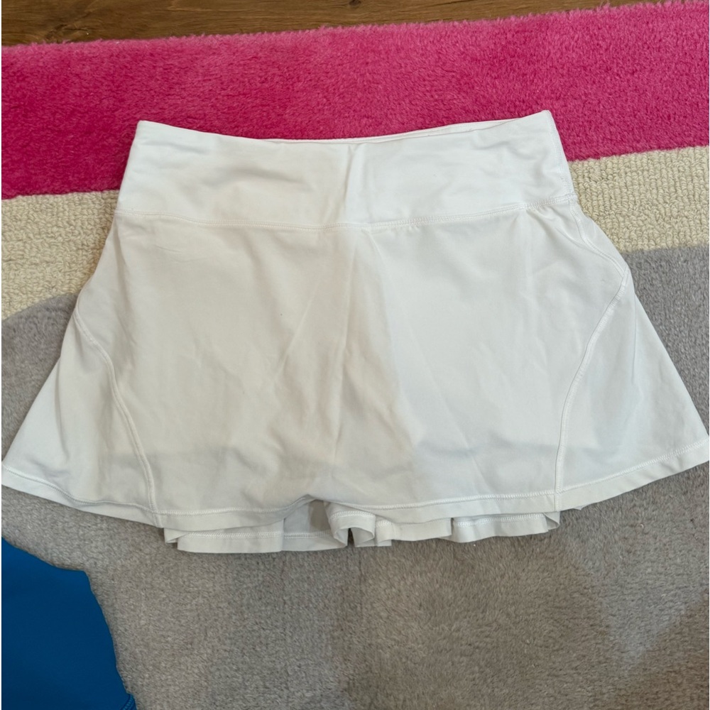 WHITE LULU TENNIS SKIRT! Super cute